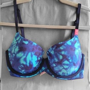 NWT Pink VS Wear Everywhere Bra 32D